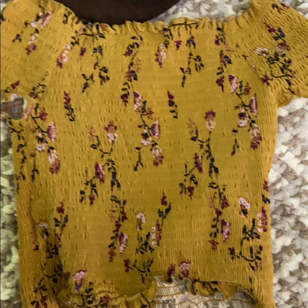 Crop top